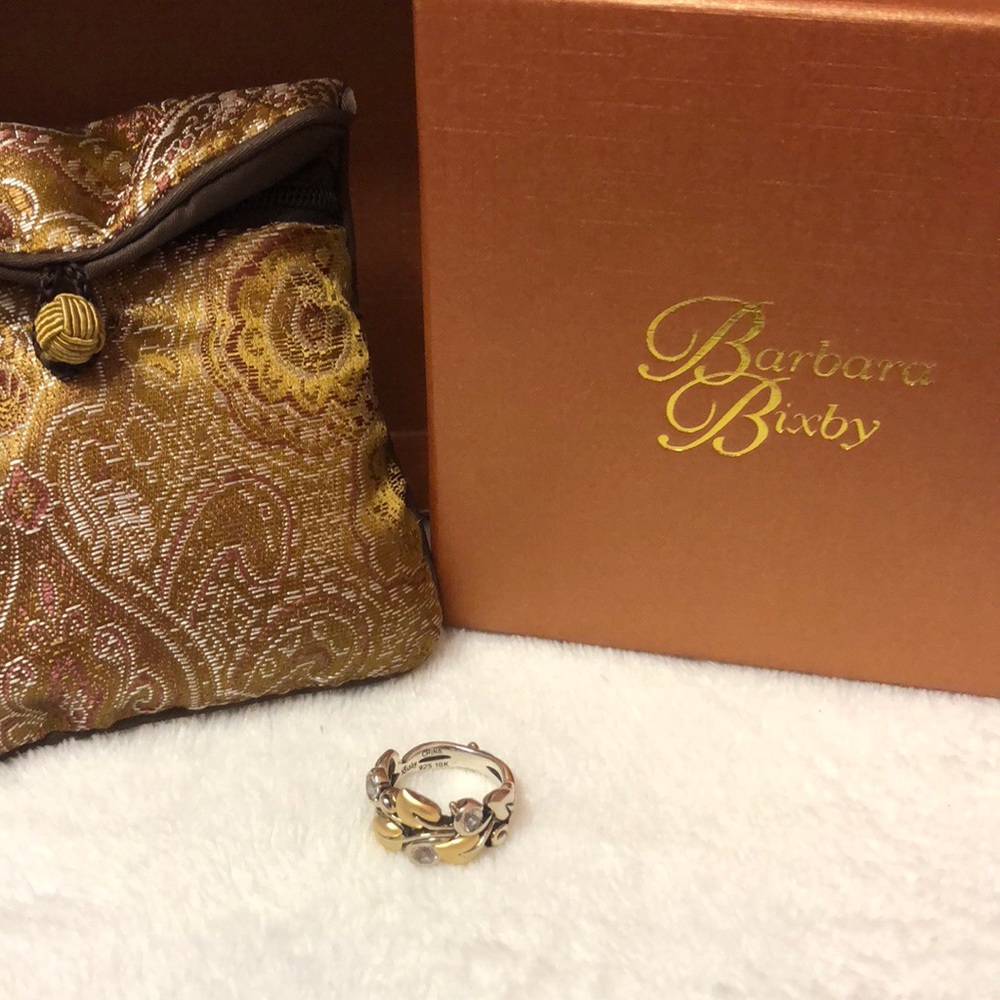 18K Gold Ring with Crystals